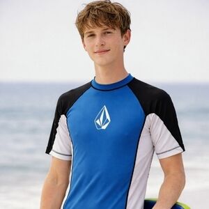 VOLCOM Modtech Rashguard Board Shirt Youth size L